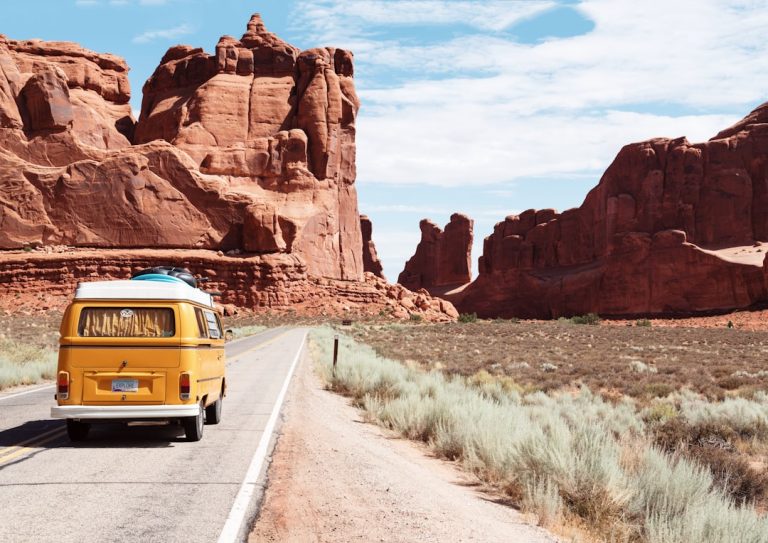 Luxury vs. Affordable Travel: Finding the Perfect Balance for Your Next Adventure